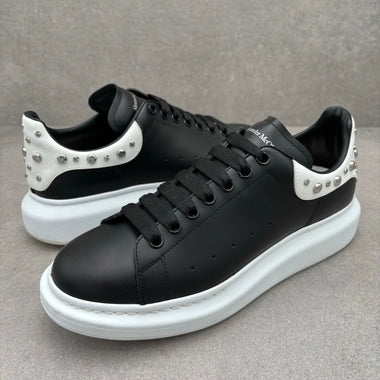 Studded Oversized White Black