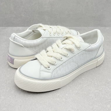 B33 Oblique Low Top White