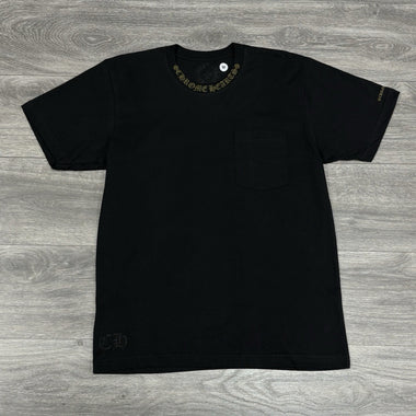 Neck Logo T-Shirt Olive Collar