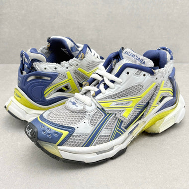 Runner White Blue Yellow