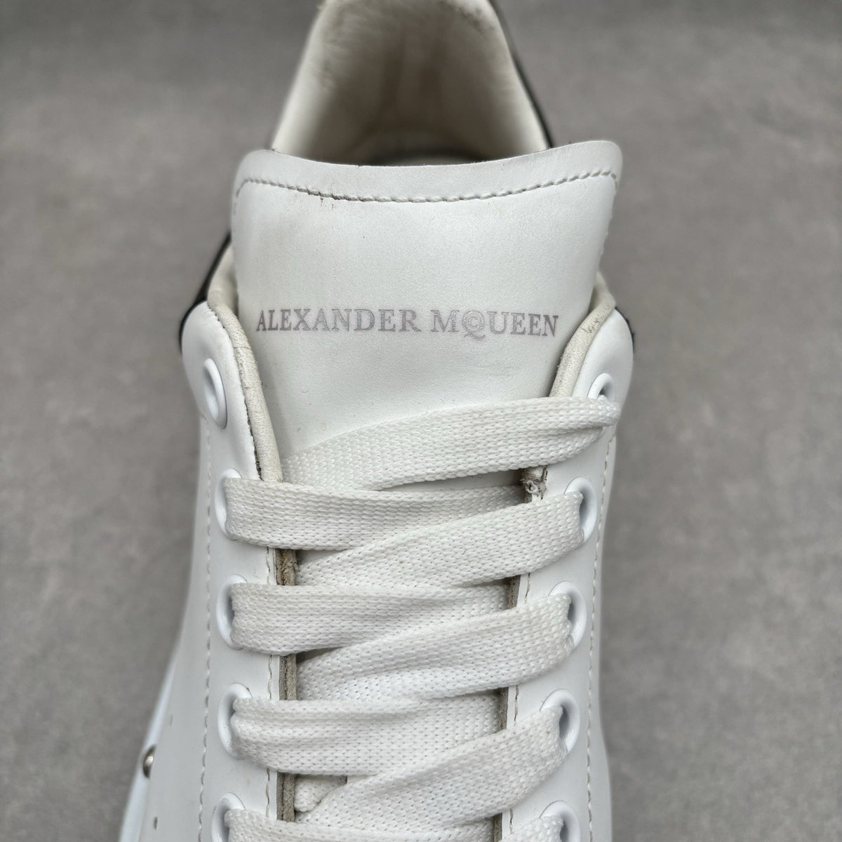 Front Studded White, Black — photo 6