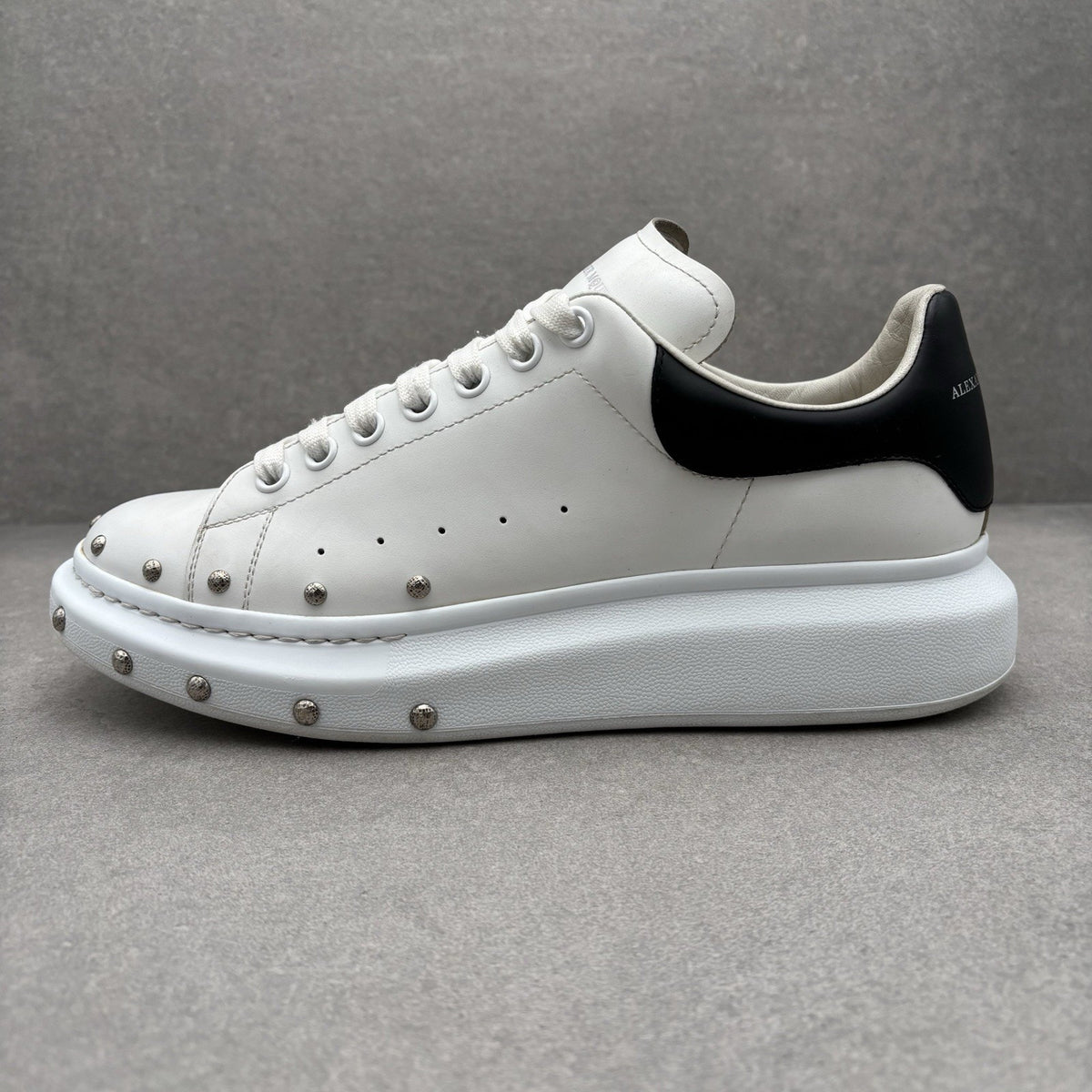 Front Studded White, Black — photo 8