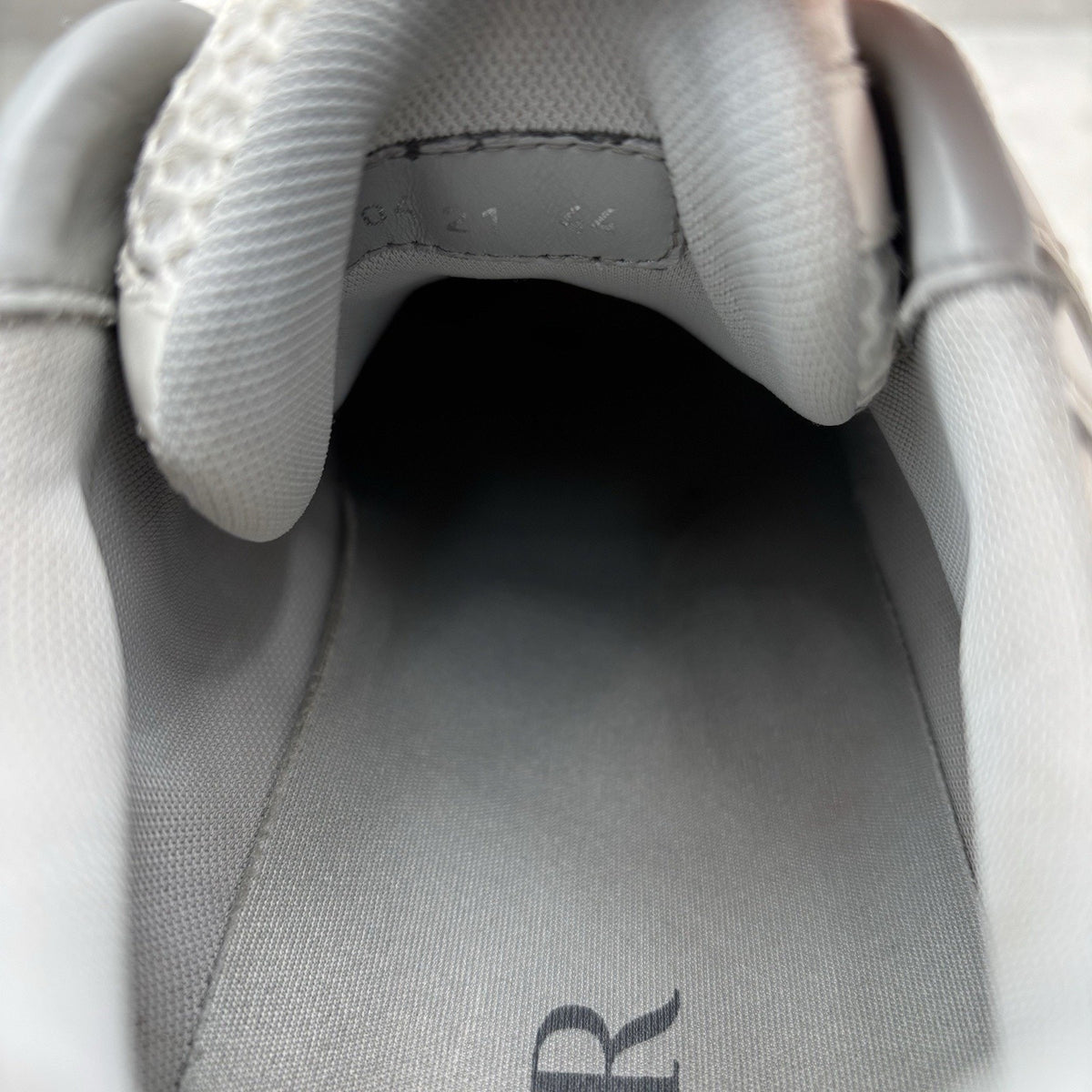 B22 Sneaker White Black — photo 13