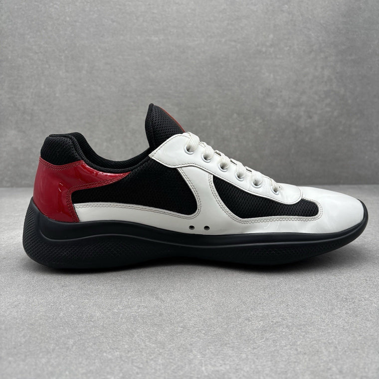 Americas Cup Black White Red — photo 11