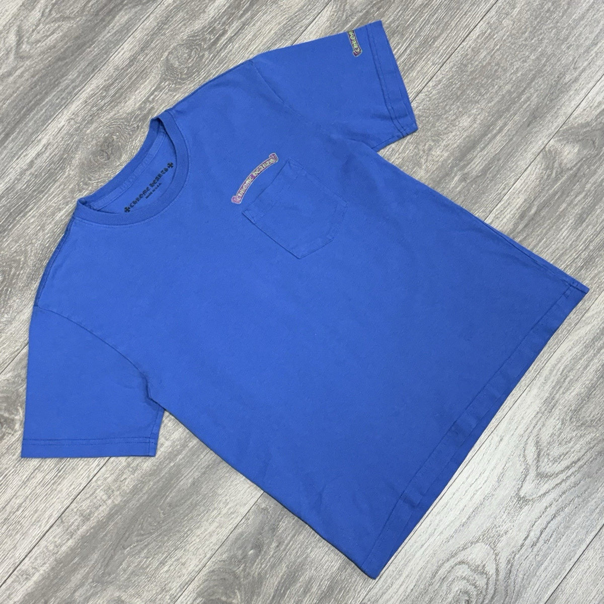 Scroll Label Pocket T-Shirt Blue Purple Green — photo 8