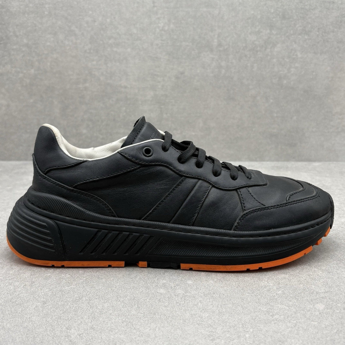 Calf Leather Speedster Sneakers Black — photo 2