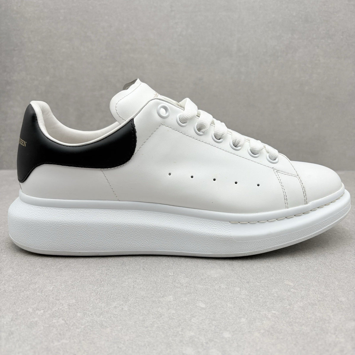Oversized Sneaker White Black — photo 2
