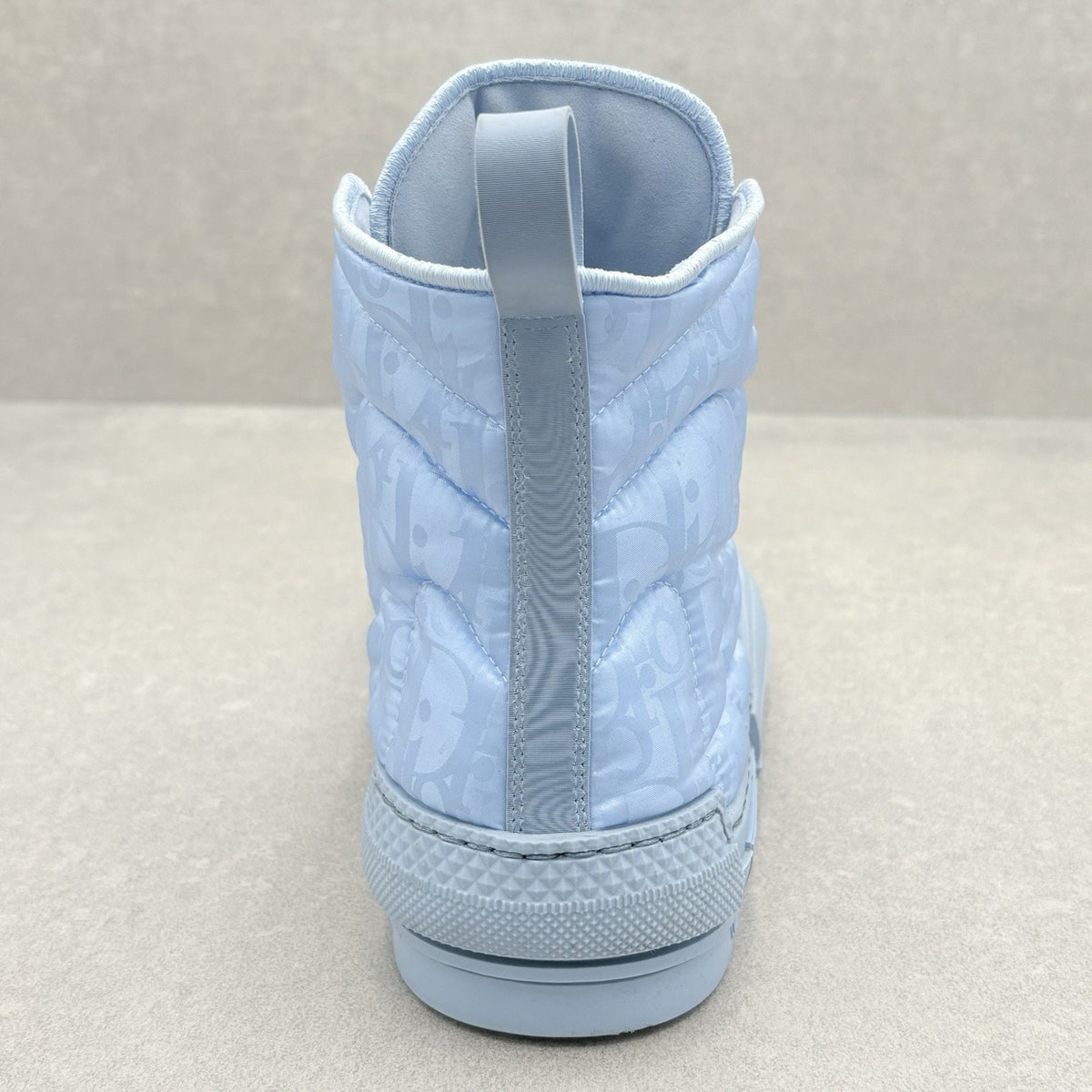 B23 High Oblique Mirage Quilted Light Blue — photo 3