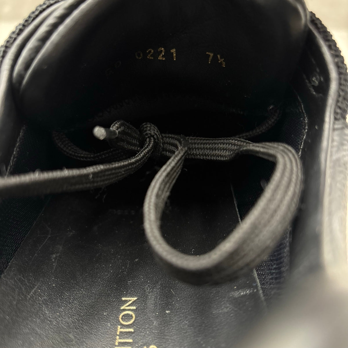 Run Away Sneaker Black — photo 14