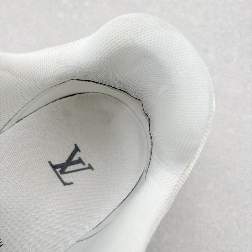 Louis Vuitton Trainer Denim ' Beige ' | Size 8.5 LV (9.5-10 US)