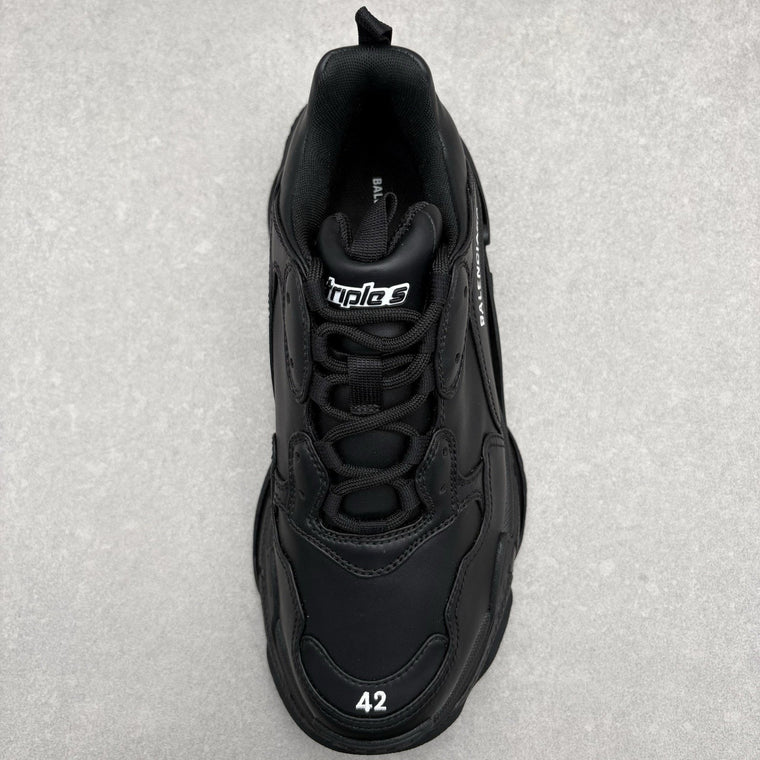 Triple S Black — photo 11