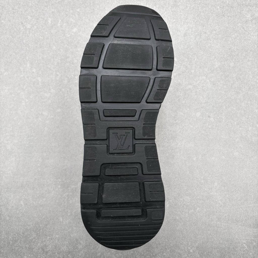 Louis Vuitton Run Away ' Black ' | Size 8 LV (9-9.5 US)