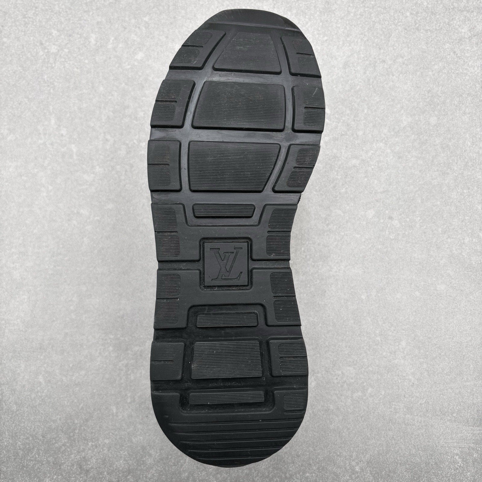 Louis Vuitton Run Away ' Black ' | Size 8 LV (9-9.5 US)
