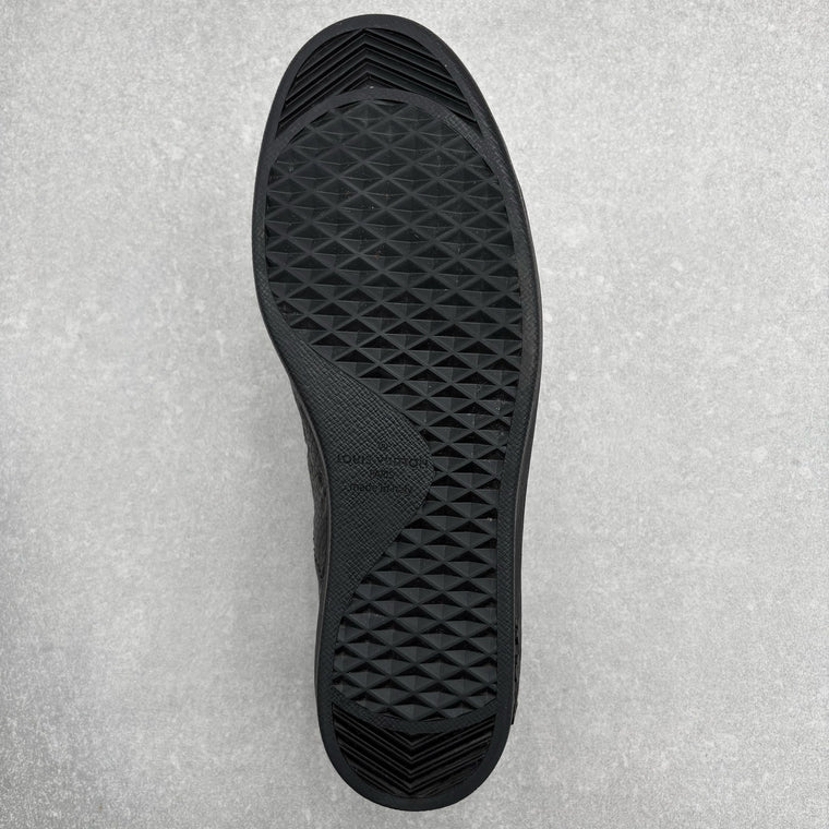 WORN ONCE! Louis Vuitton Luxembourg Monogram Sneaker Black — photo 12