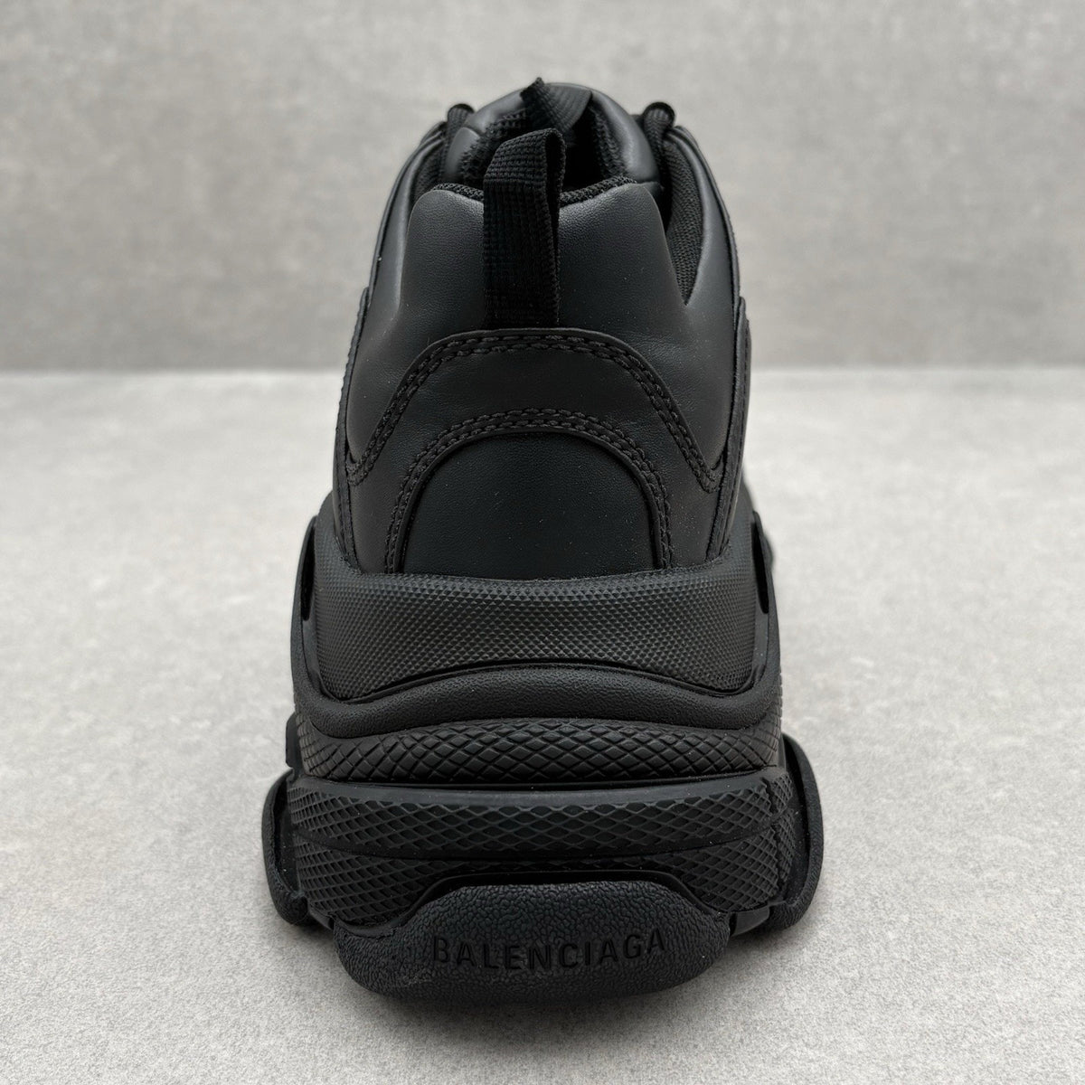 Triple S Black — photo 9