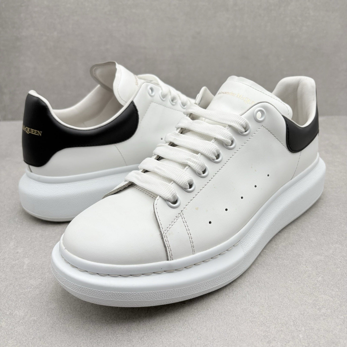 Oversized Sneaker White Black