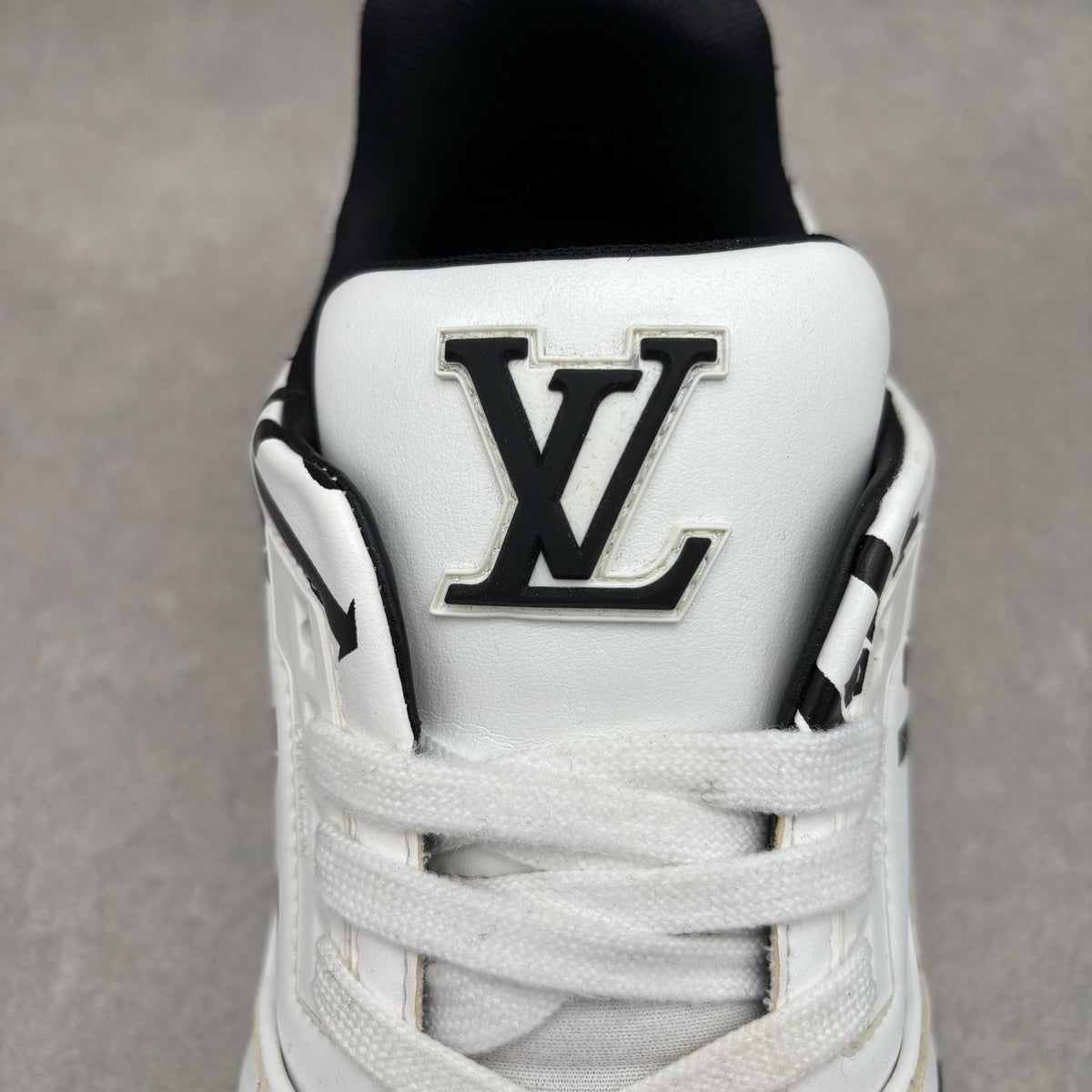 Trainer White Black Recycled — photo 12
