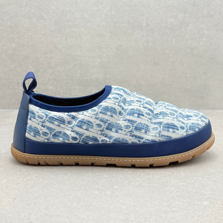 WORN ONCE! Dior Oblique Quilted Snow Puffer Slipper Blue — photo 2