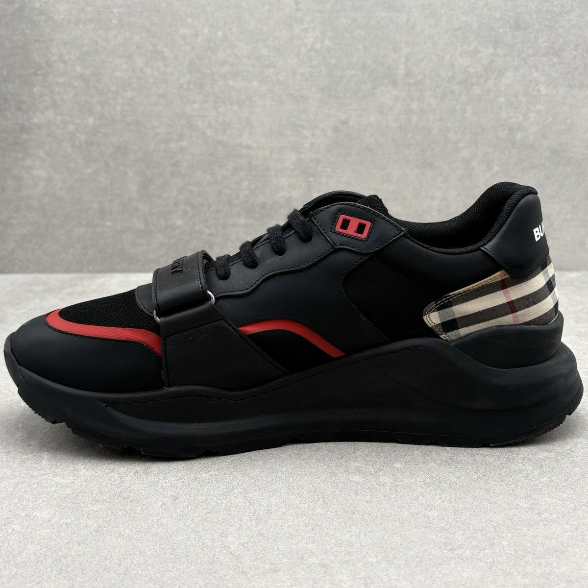 Burberry Leather Vintage Check Sneaker Black — photo 4