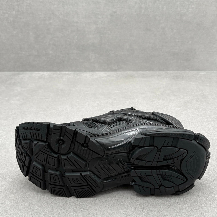Runner Sneaker Black — photo 6
