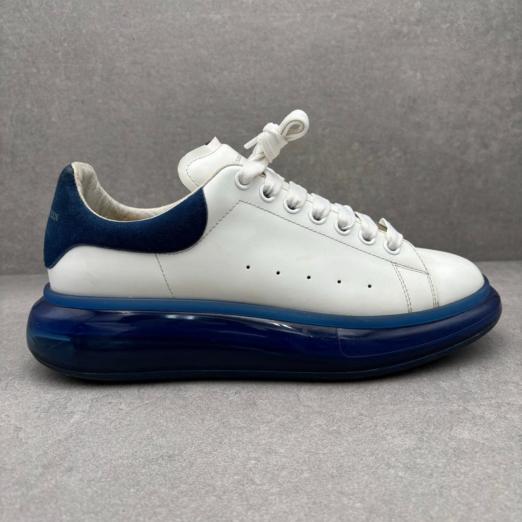 White, Blue Bottoms — photo 2