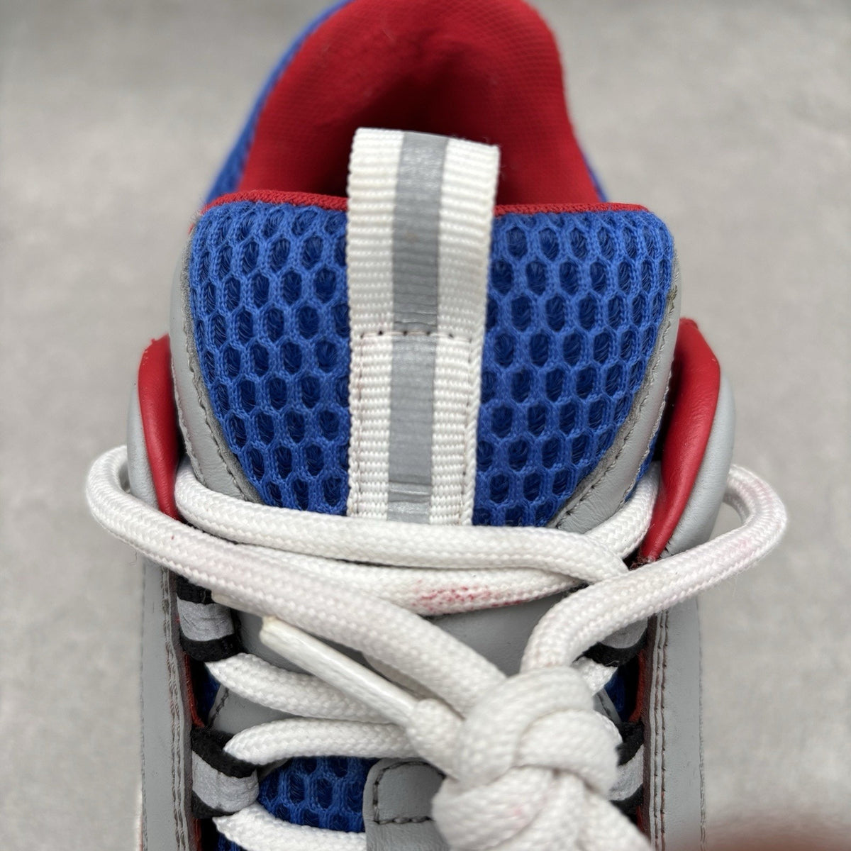 B22 Sneaker Gray, Red, Blue — photo 6