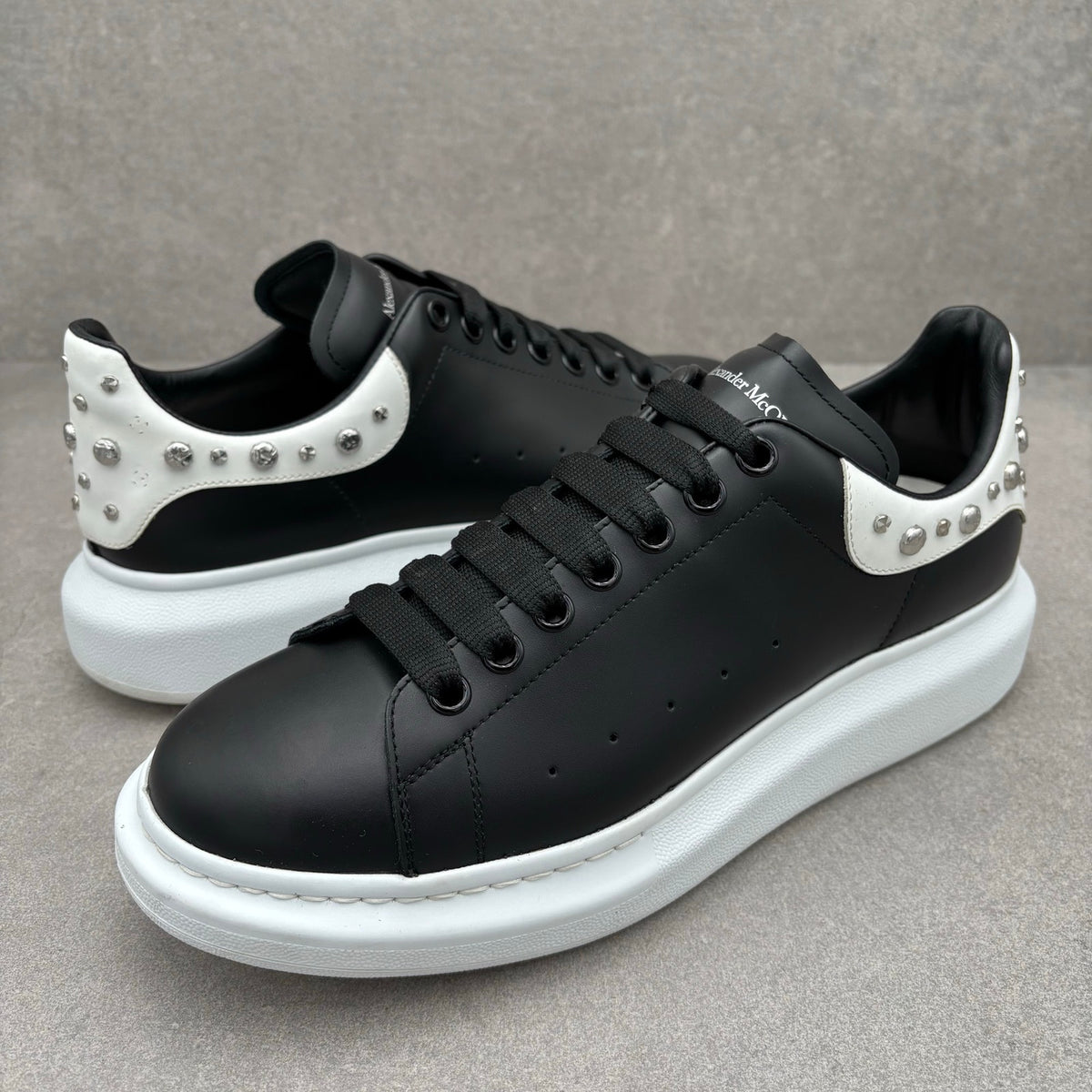 Studded Oversized White Black