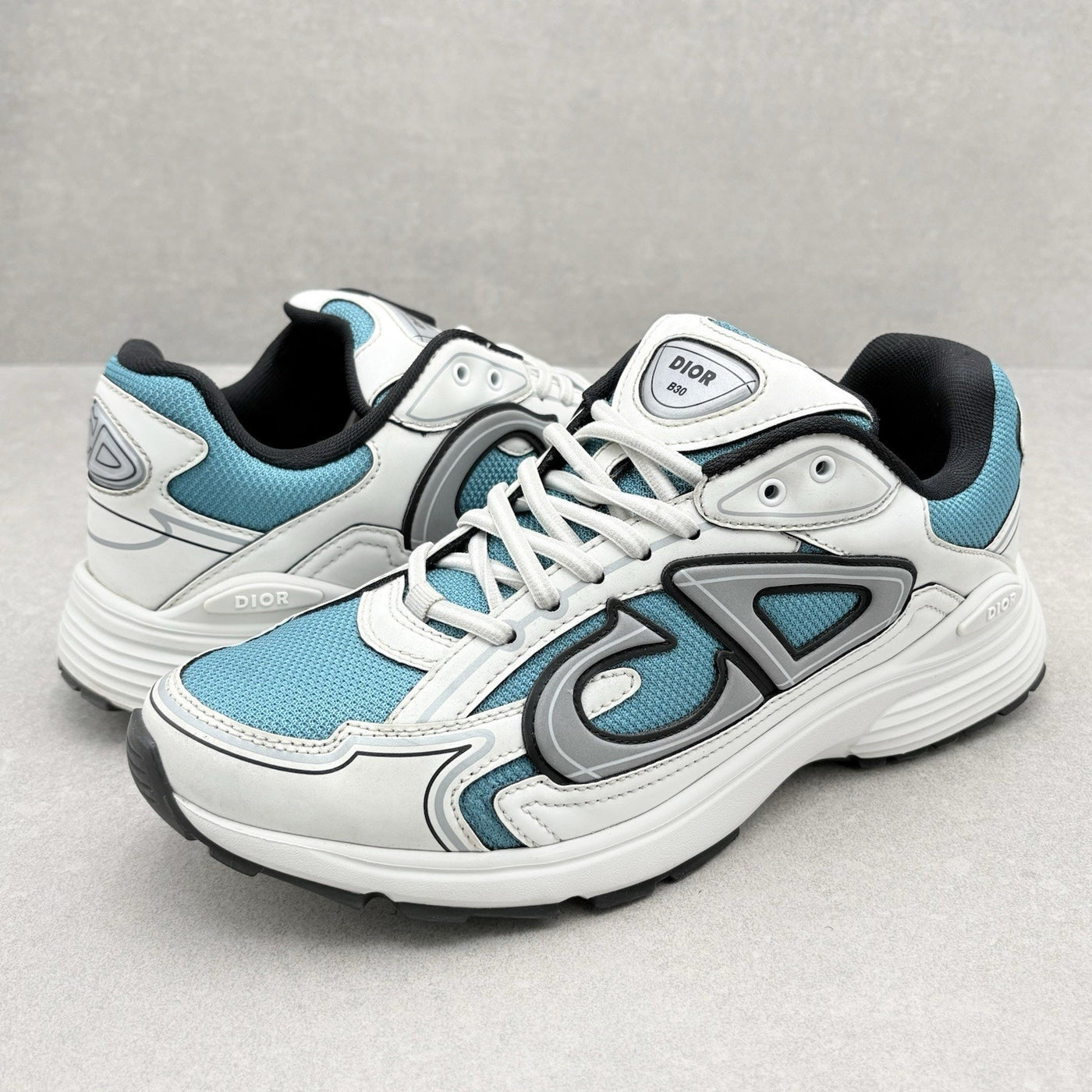 B30 Reflective Sneaker White Blue