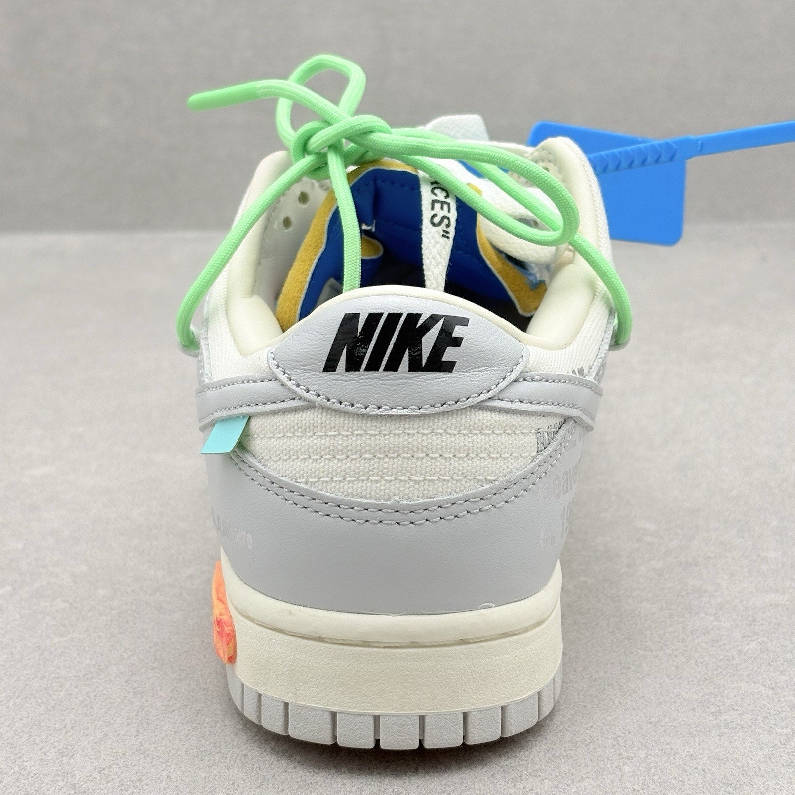 Off-White x Nike Dunk Low Lot 26 of 50 | Size 8.5 US