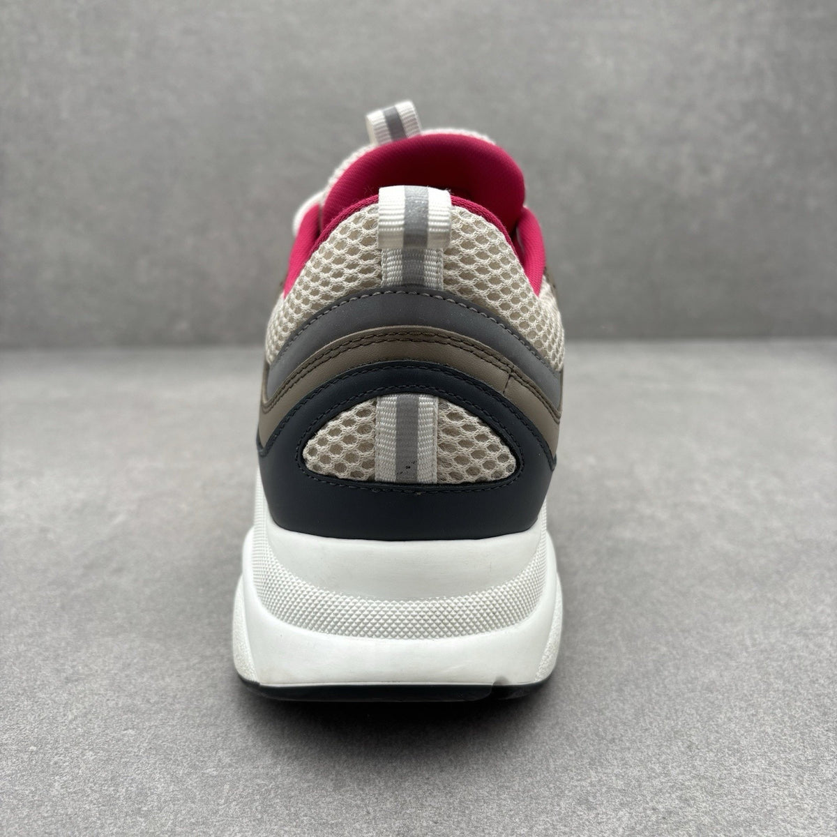 B22 Beige, Pink — photo 9
