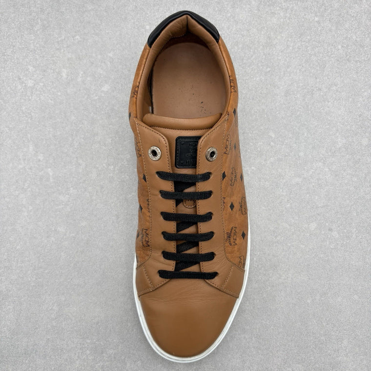 Terrain Monogram Low Top Sneaker — photo 10