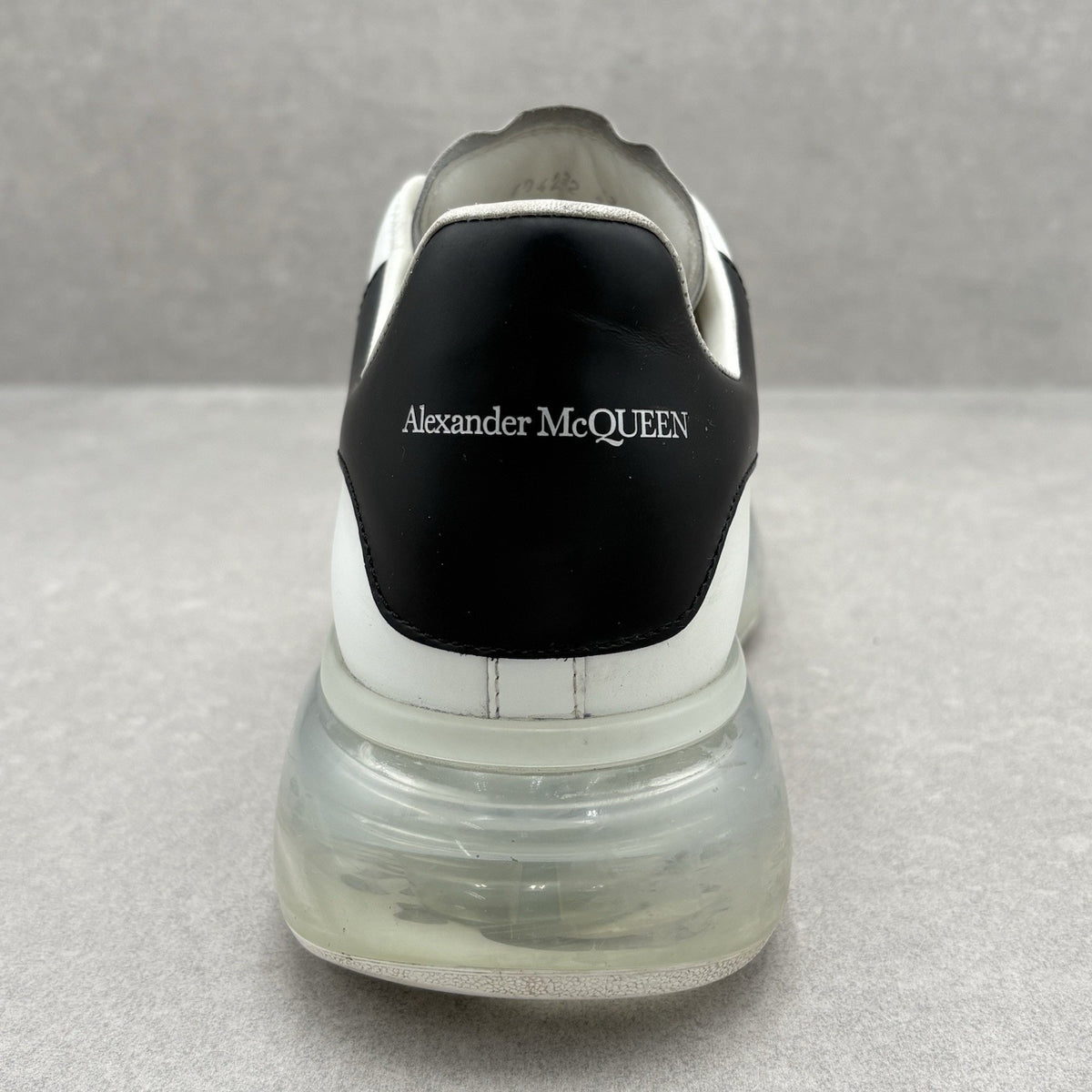 Oversized Sneaker Clear Sole White Black — photo 8