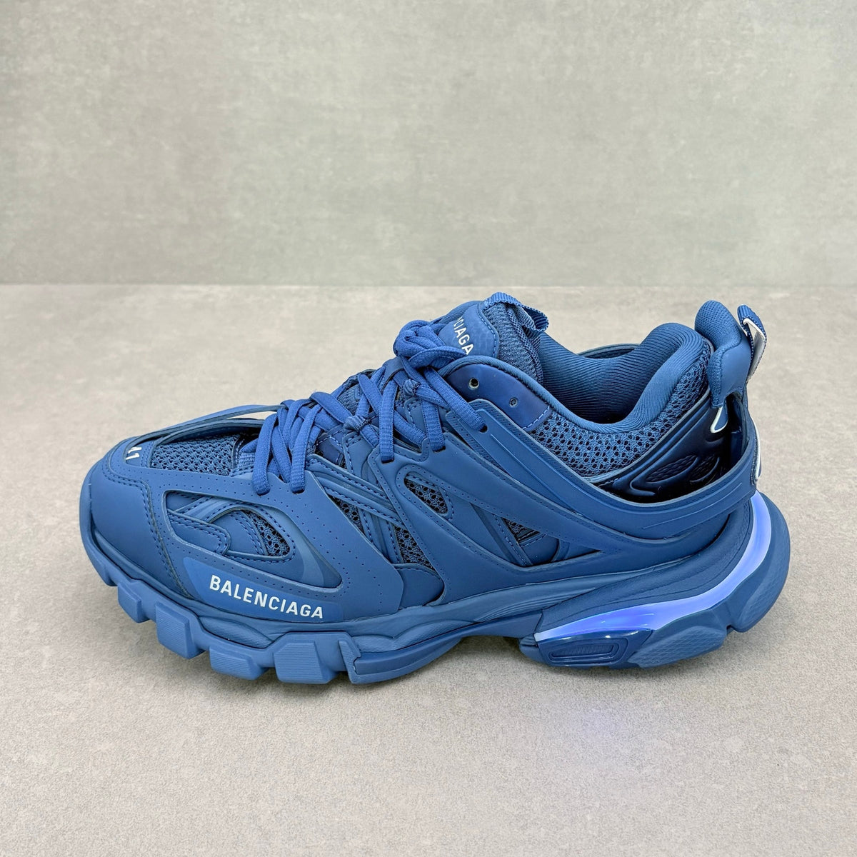 Track LED Sneaker Blue — photo 7