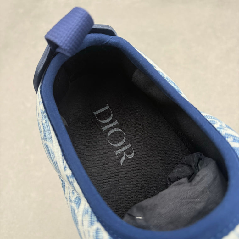 WORN ONCE! Dior Oblique Quilted Snow Puffer Slipper Blue — photo 6