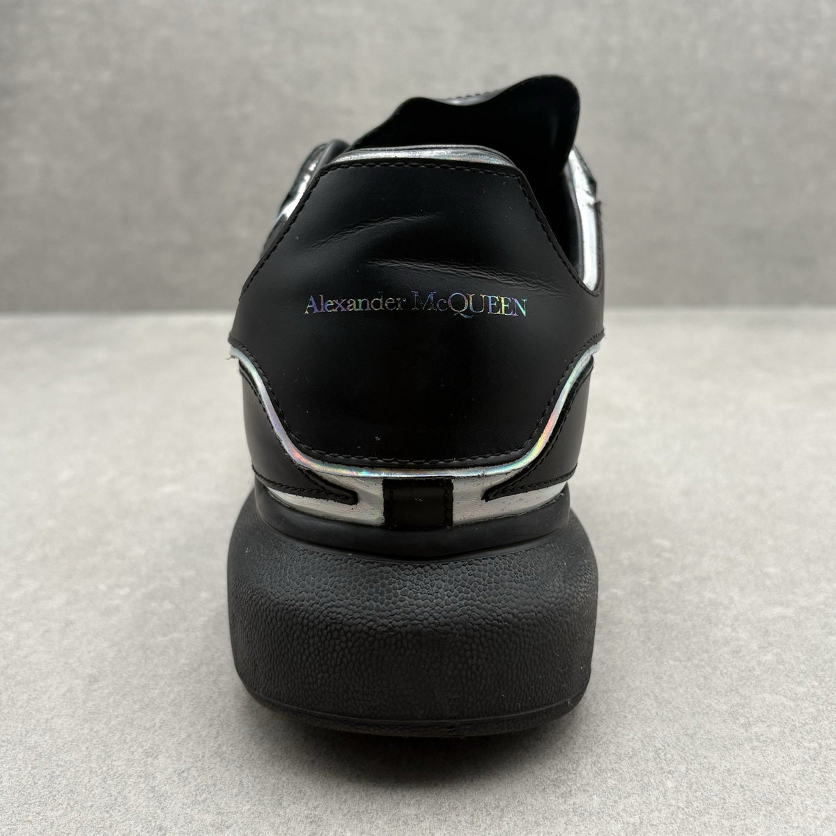Oversized Sneaker Black Silver Holo — photo 8