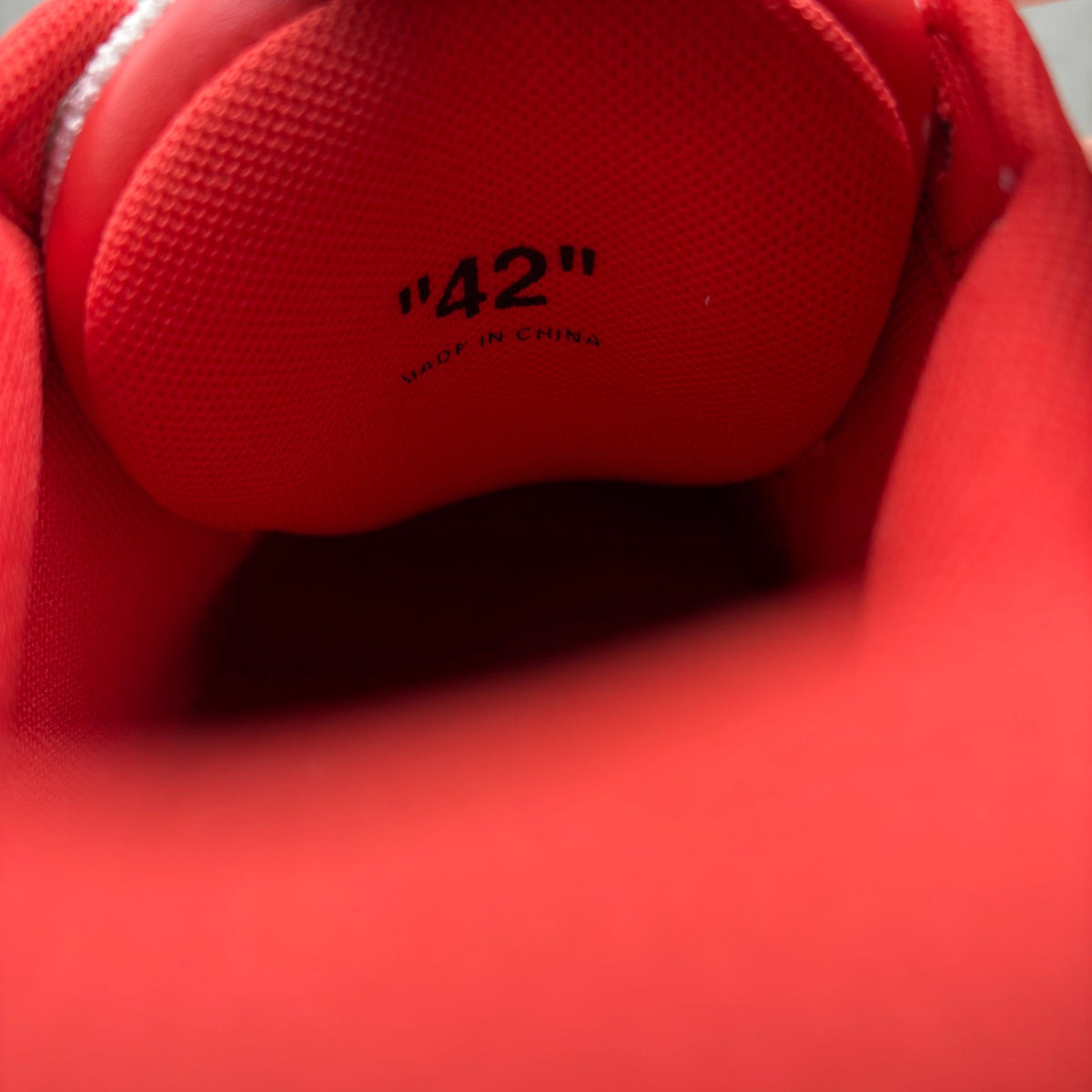 Off White Out of Office Patent Leather White Red — photo 15