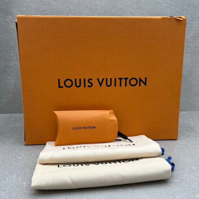 WORN ONCE! Louis Vuitton Luxembourg Monogram Sneaker Black — photo 14