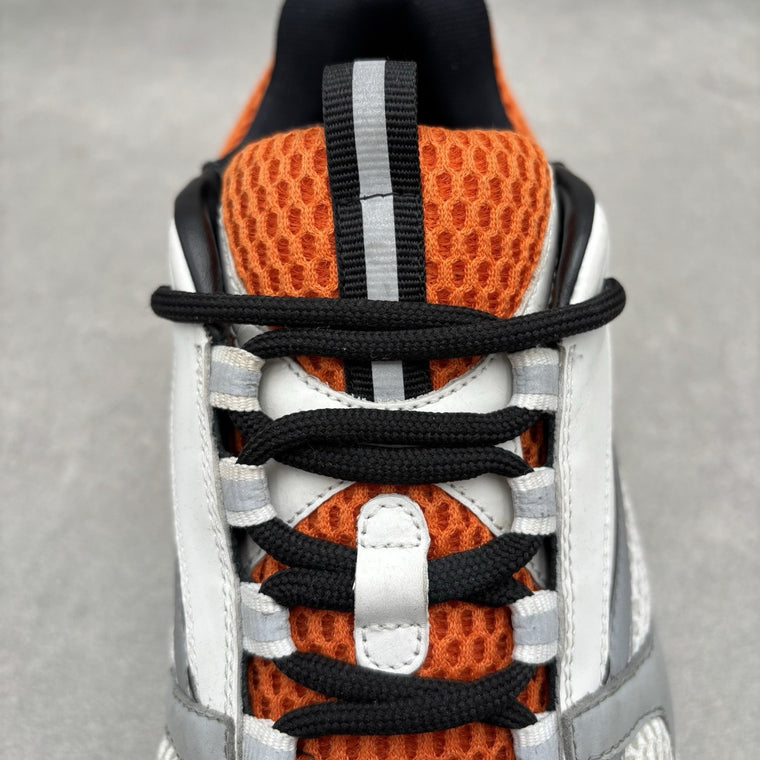 B22 White Orange — photo 12