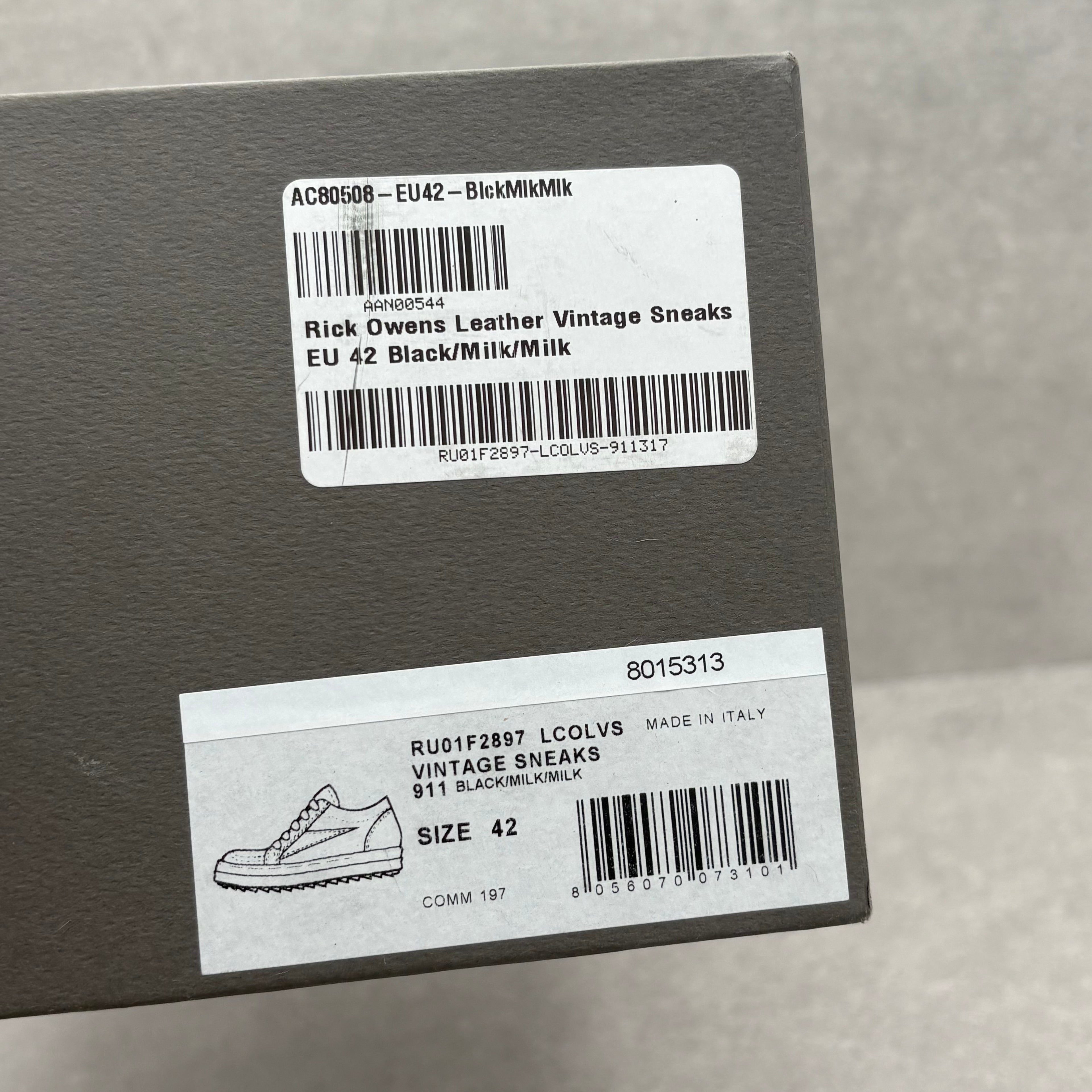 Rick Owens Lido Vintage Sneaker ' Black Milk ' | Size 42 (9 US)