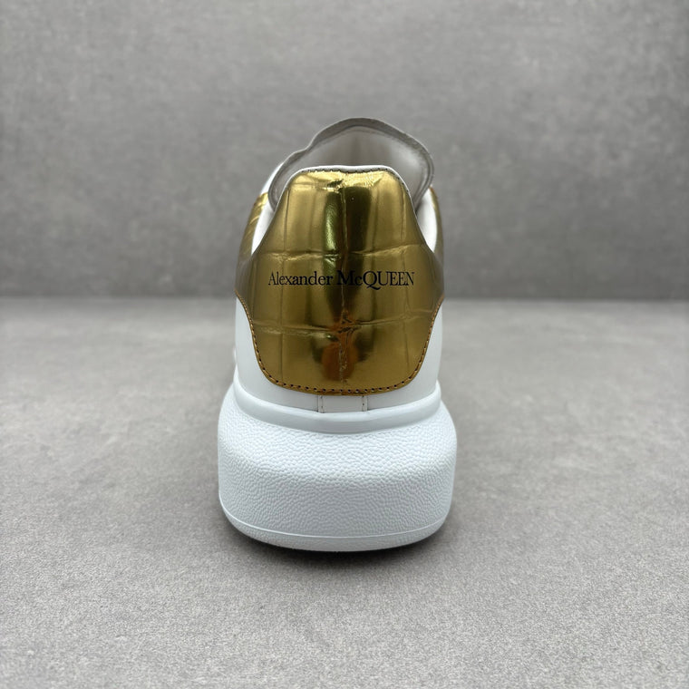 Oversized Sneaker White Gold — photo 9