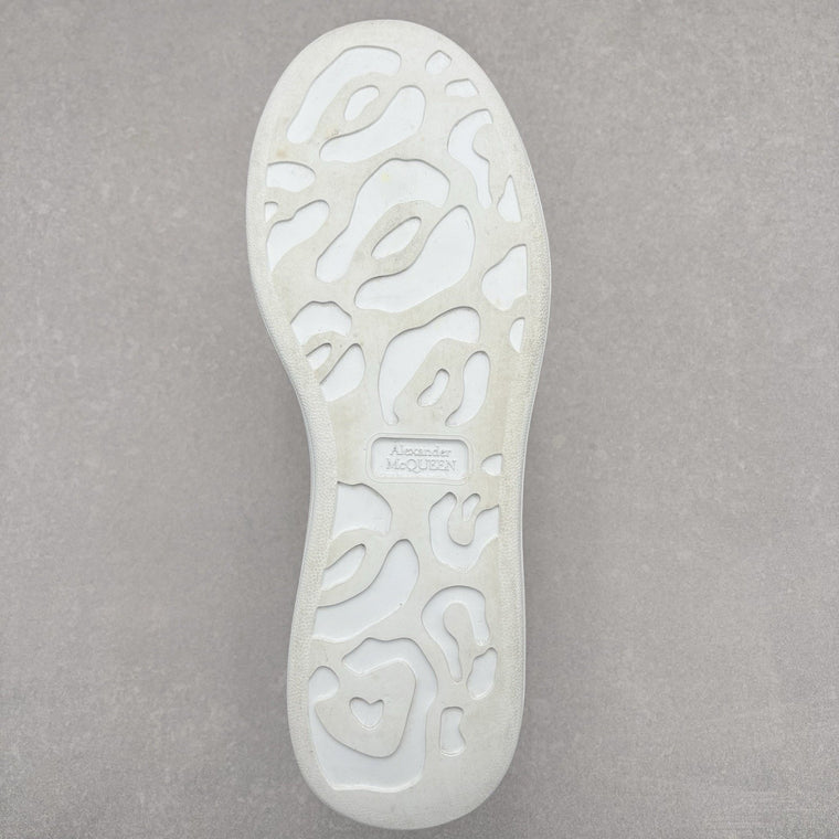 Studded Oversized Sneaker White Black — photo 11