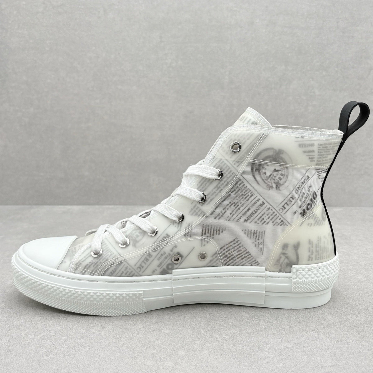 B23 High Top Newsprint — photo 4