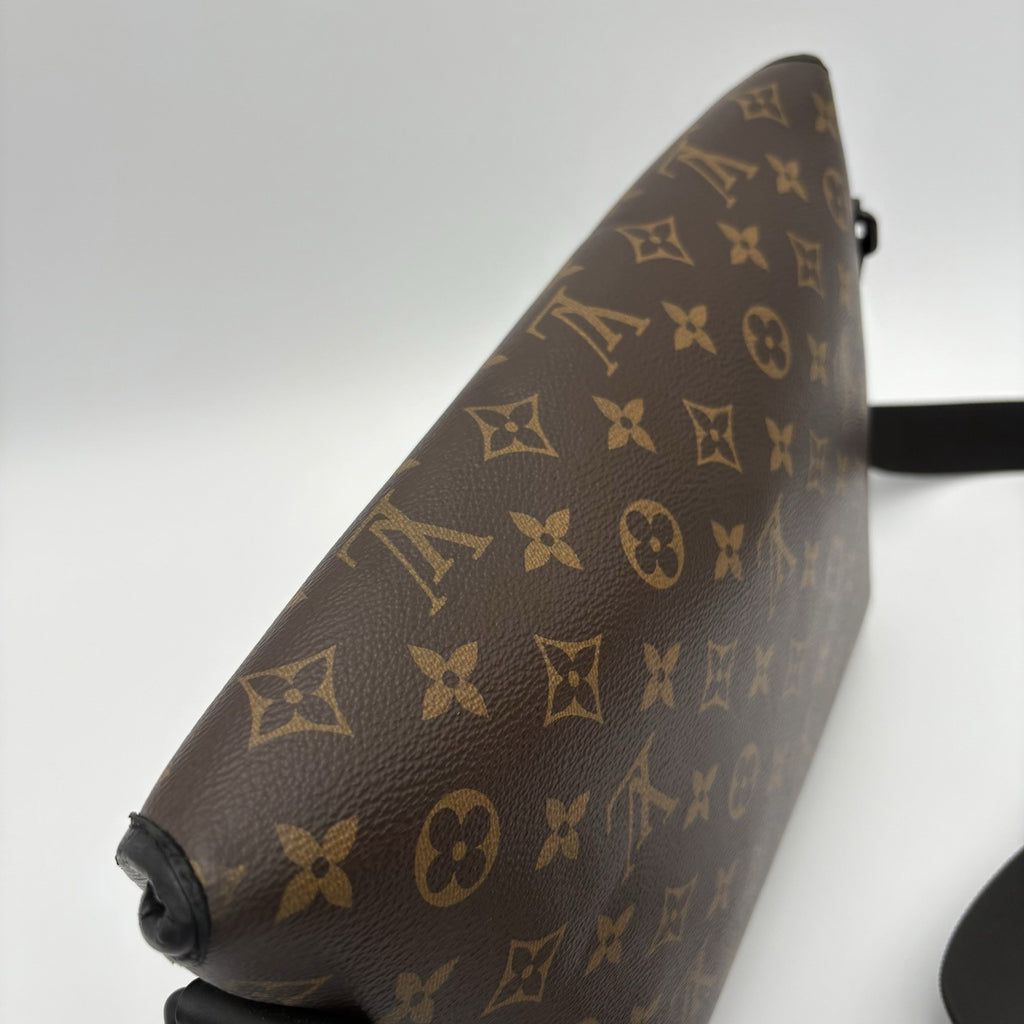 Louis Vuitton Monogram Messenger Bag ' Brown ' | GREAT CONDITION!