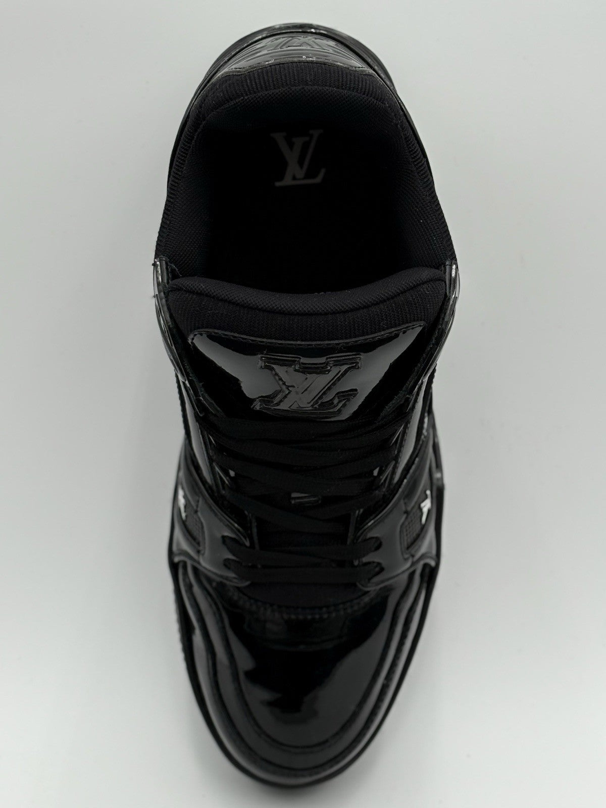 Size 6 LV (7-7.5 US) Louis Vuitton Trainer ' Patent Leather Black ' | GREAT COND