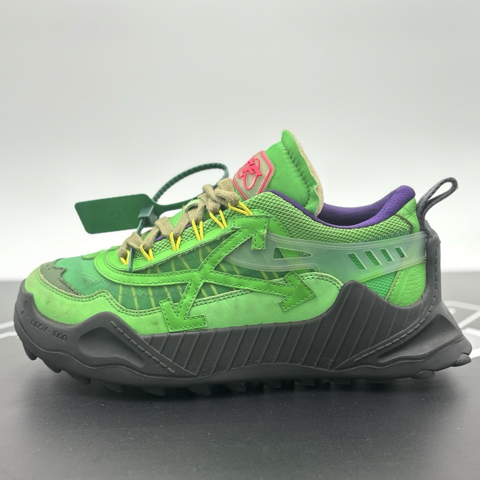 Size 42 (9 US) Off-White Odsy-1000 ' Green ' | GREAT CONDITION!