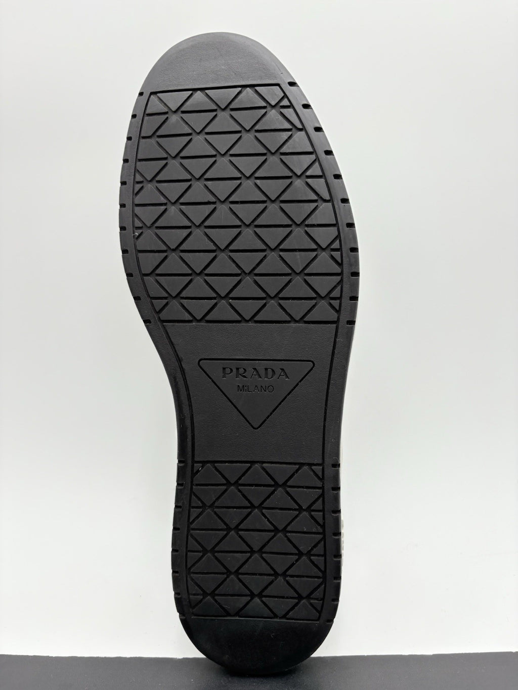 Size 8.5 UK (9.5 US) Prada Downtown Low Patent Leather ' Black White ' | GREAT!