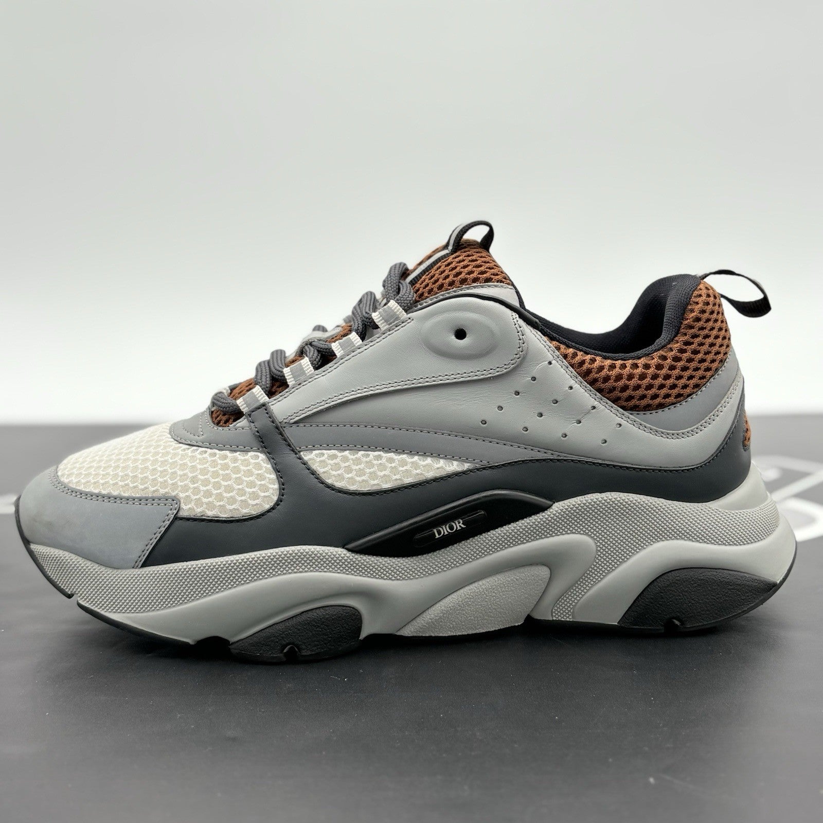 Size 43 (10 US) - Dior B22 Sneaker ' Brown ' | SUPER CLEAN!