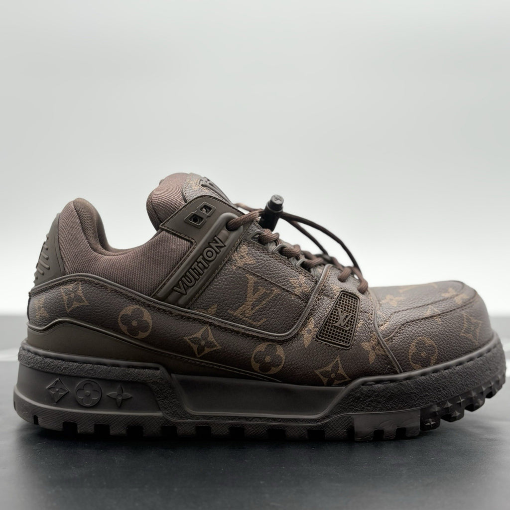 Size 8 LV (9-9.5 US) Louis Vuitton Monogram Maxi ' Ebene ' | ONLY WORN 1-3x