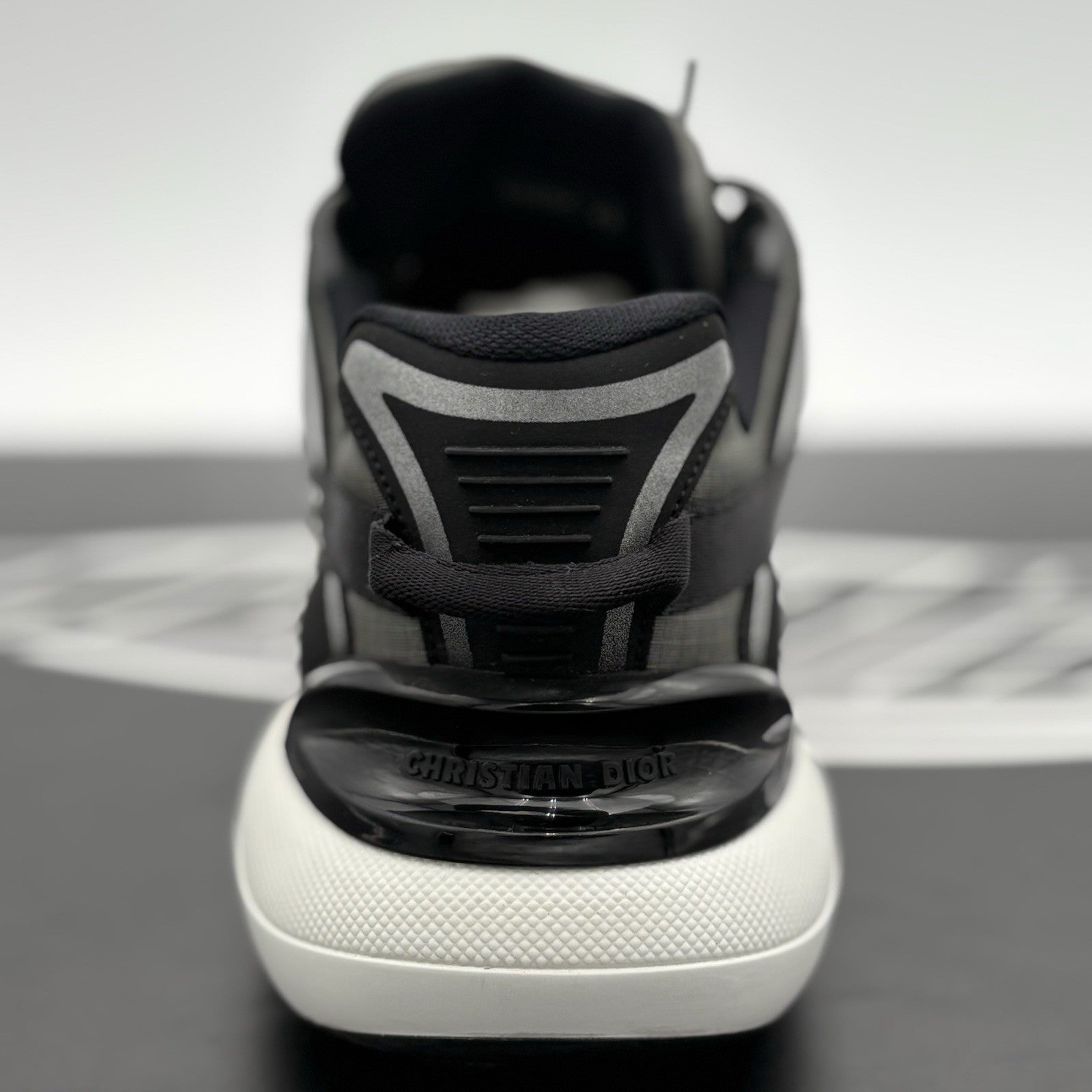 Size 43 (10 US) - Dior B24 Runtek ' Black Yellow ' | EXCELLENT CONDITION!