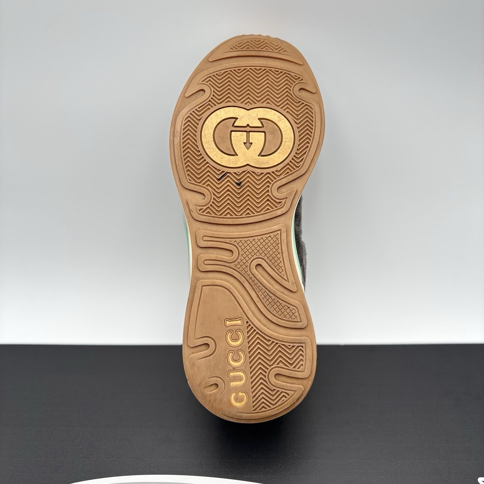 Size 10 G (10.5 US) - Gucci Ultrapace ' Green Tejus Printed ' | GOOD CONDITION!
